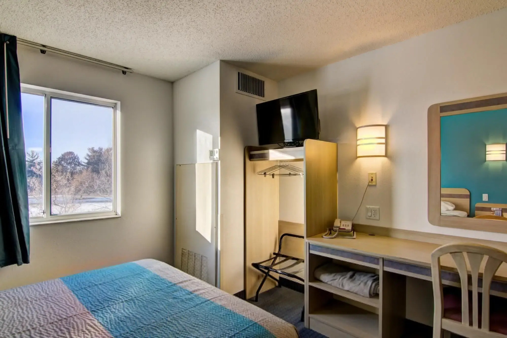 Econo Lodge Menomonie I-94