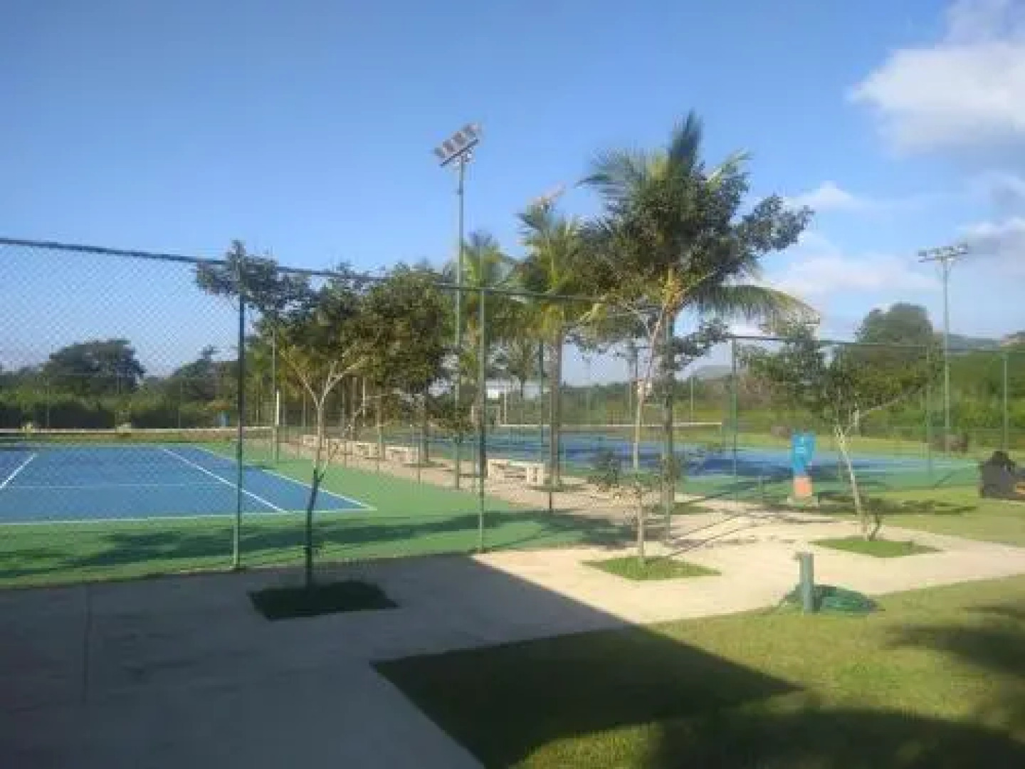 Condado Aldeia dos Reis 411 e 216