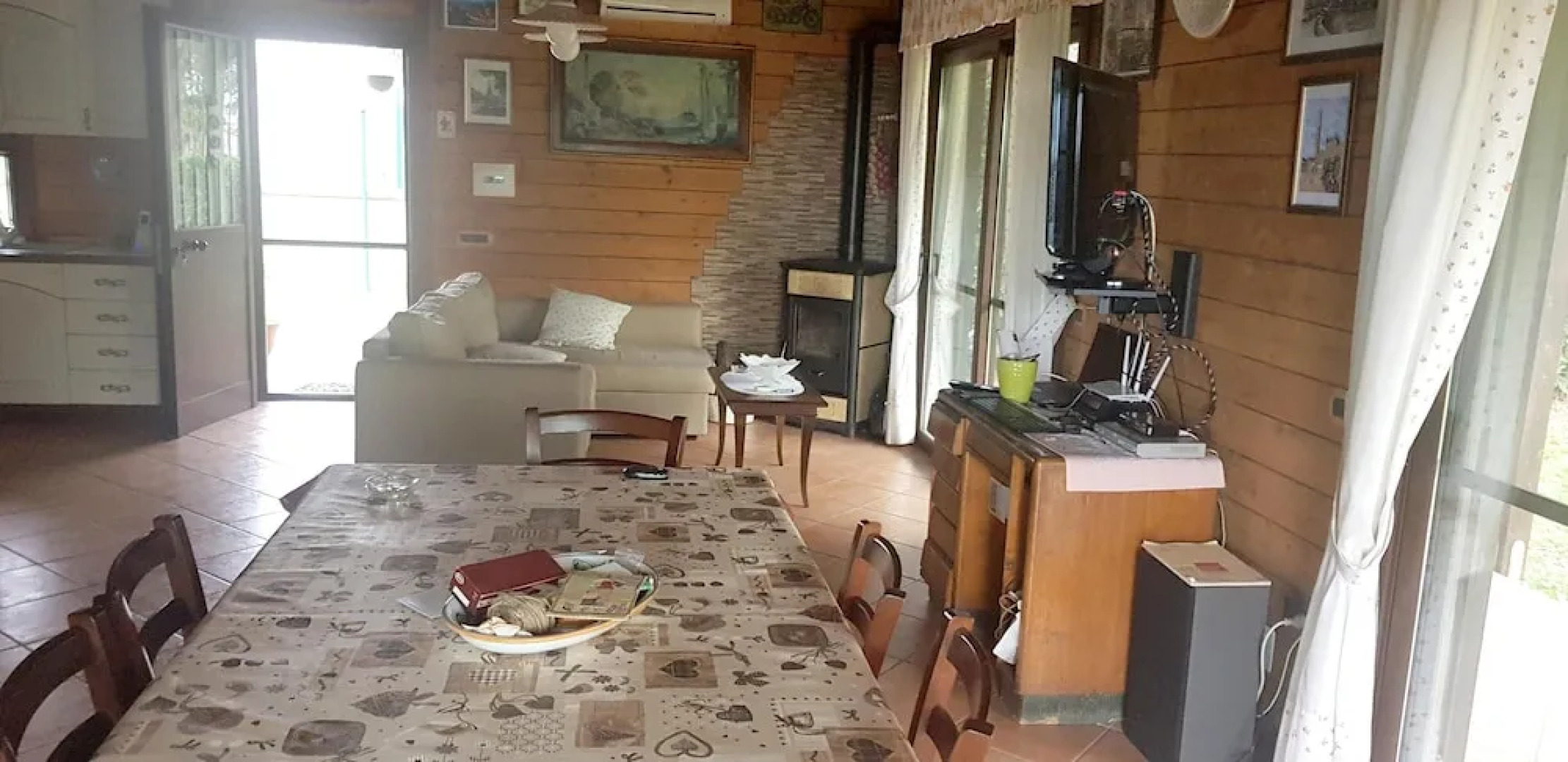 House With one Bedroom in Sant'antonio Abate, With Wonderful Mountain View, Enclosed Garden and Wifi Near the Beach