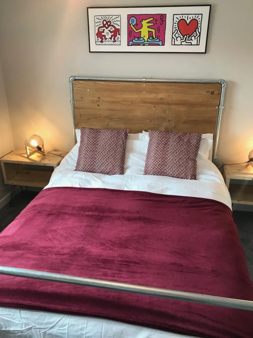 3 Crown Barton - Glastonbury