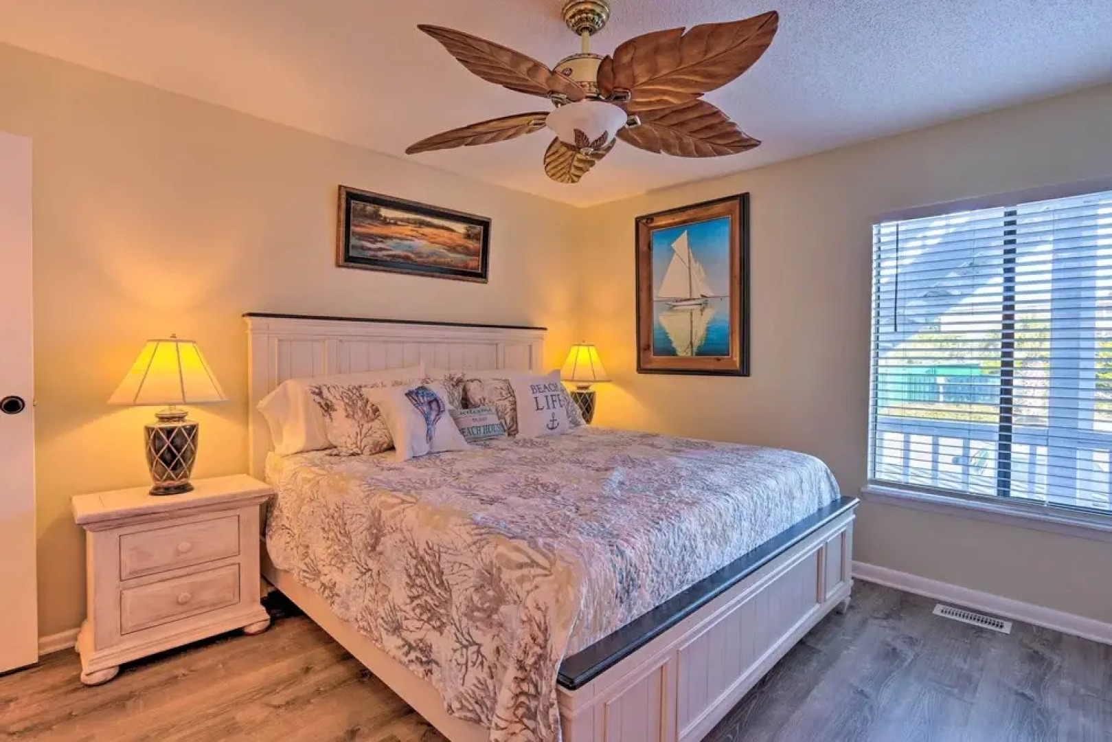 Walk to Harbor Island Beach: Cozy St Helena Villa!