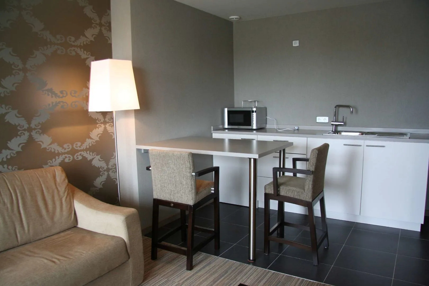 Biznis Hotel