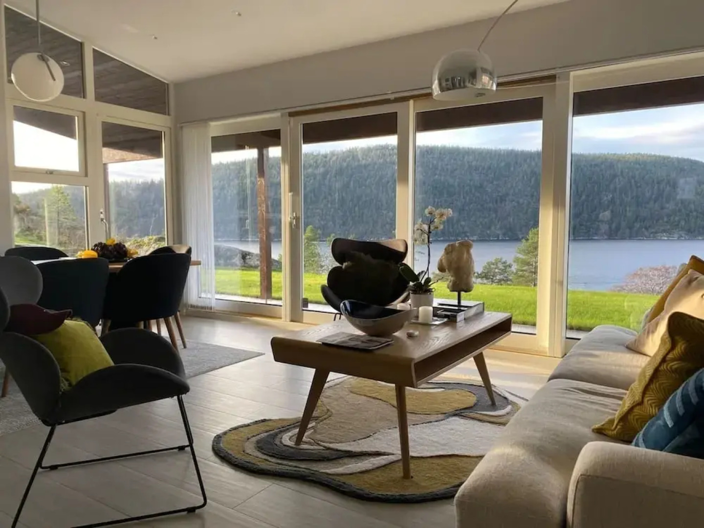 Cabin Oslofjord -sleeps14-seaview-familyfriendly