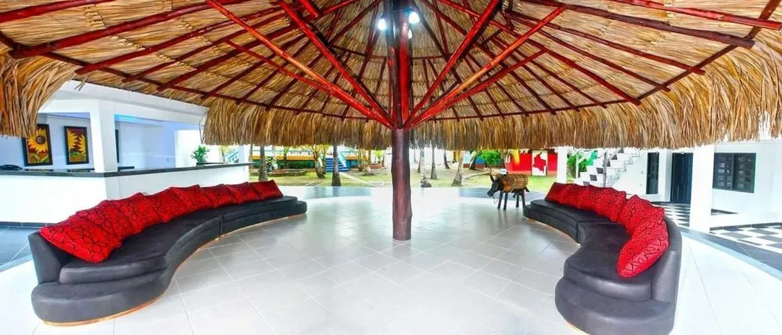 Hotel Los Tambos Del Caribe Beach