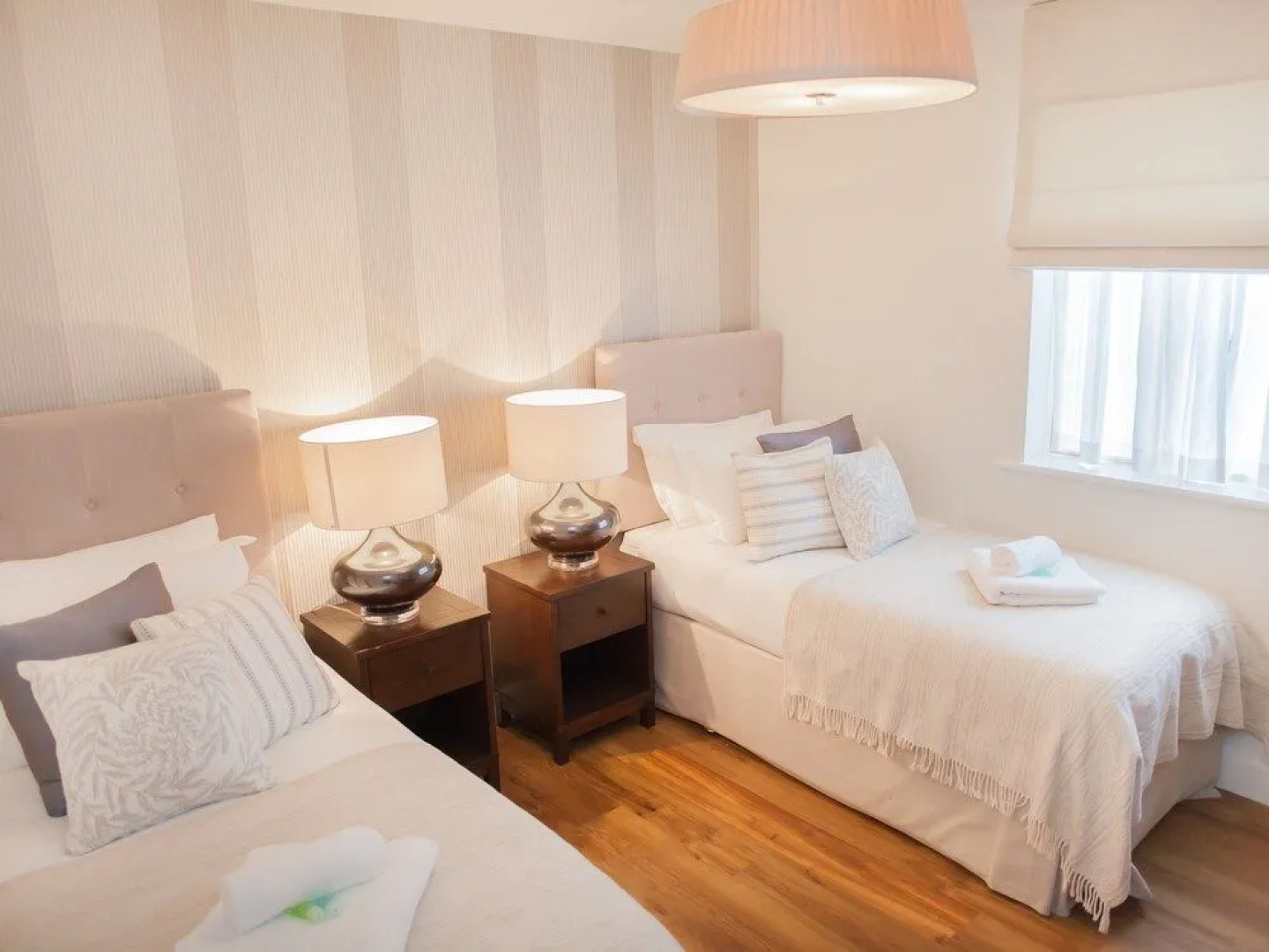 Henge House - Bluestone Apartment