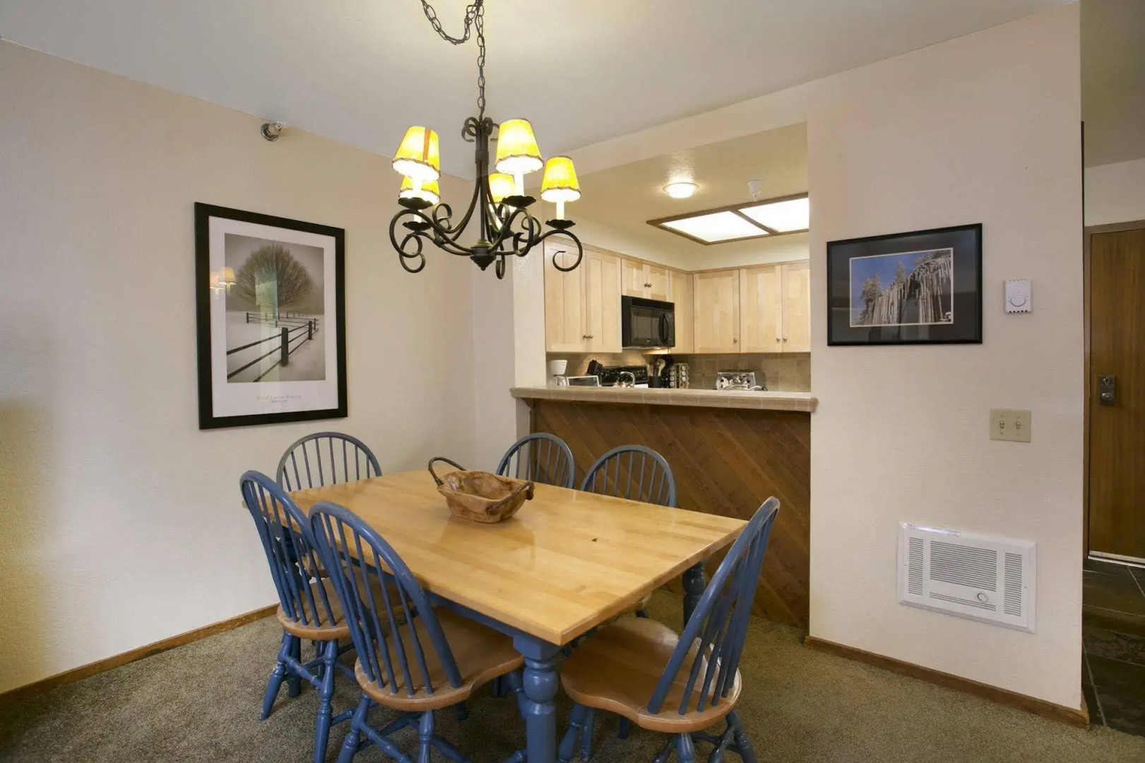 Aspen Creek by 101 Great Escapes