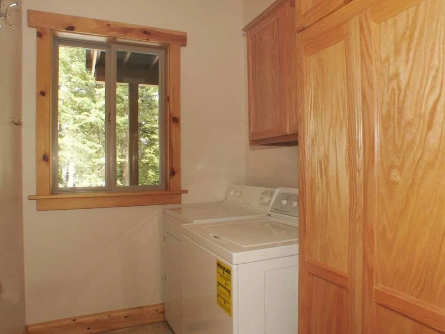 The White Wolf Lodge by RedAwning