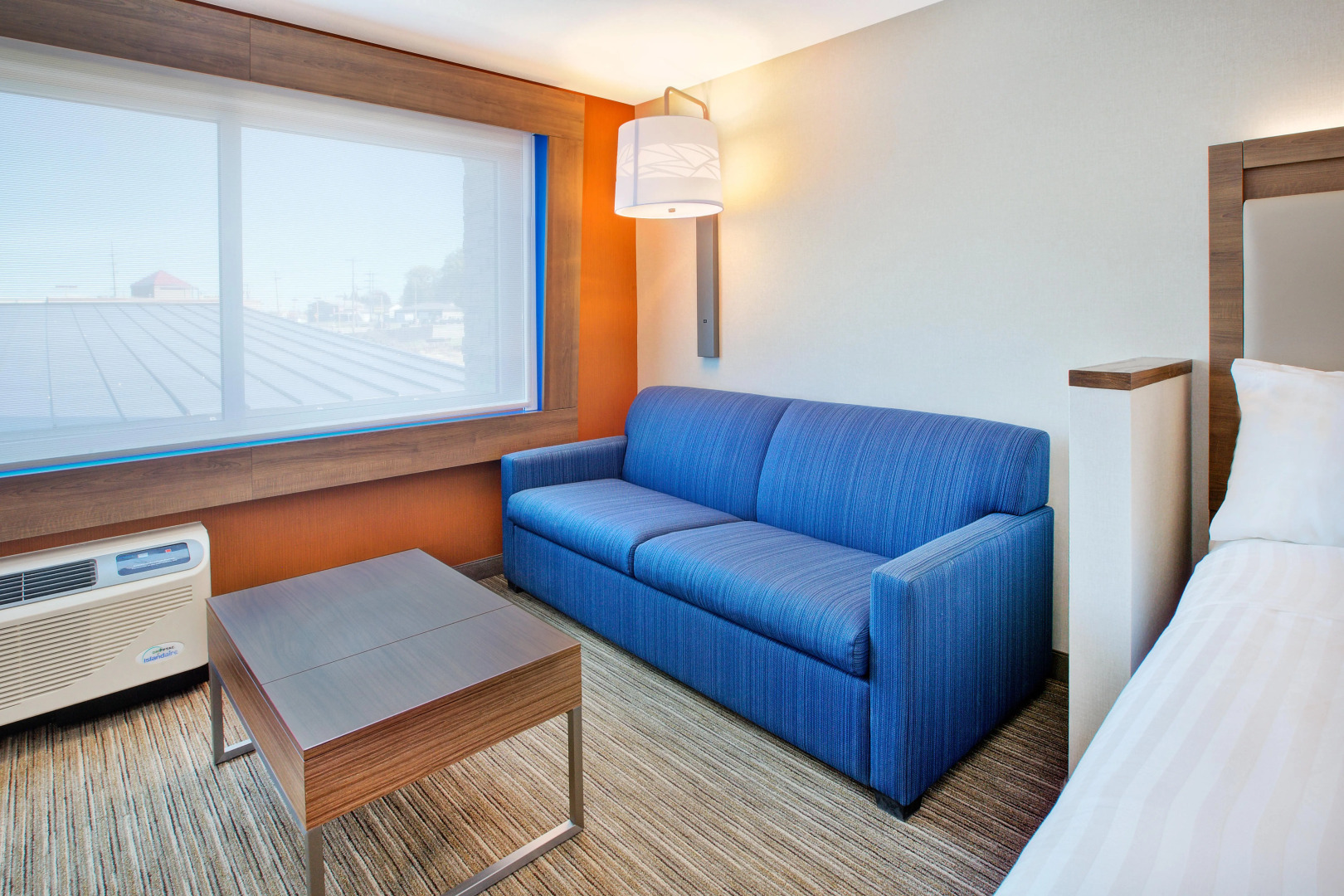 Holiday Inn Express & Suites New Castle by IHG