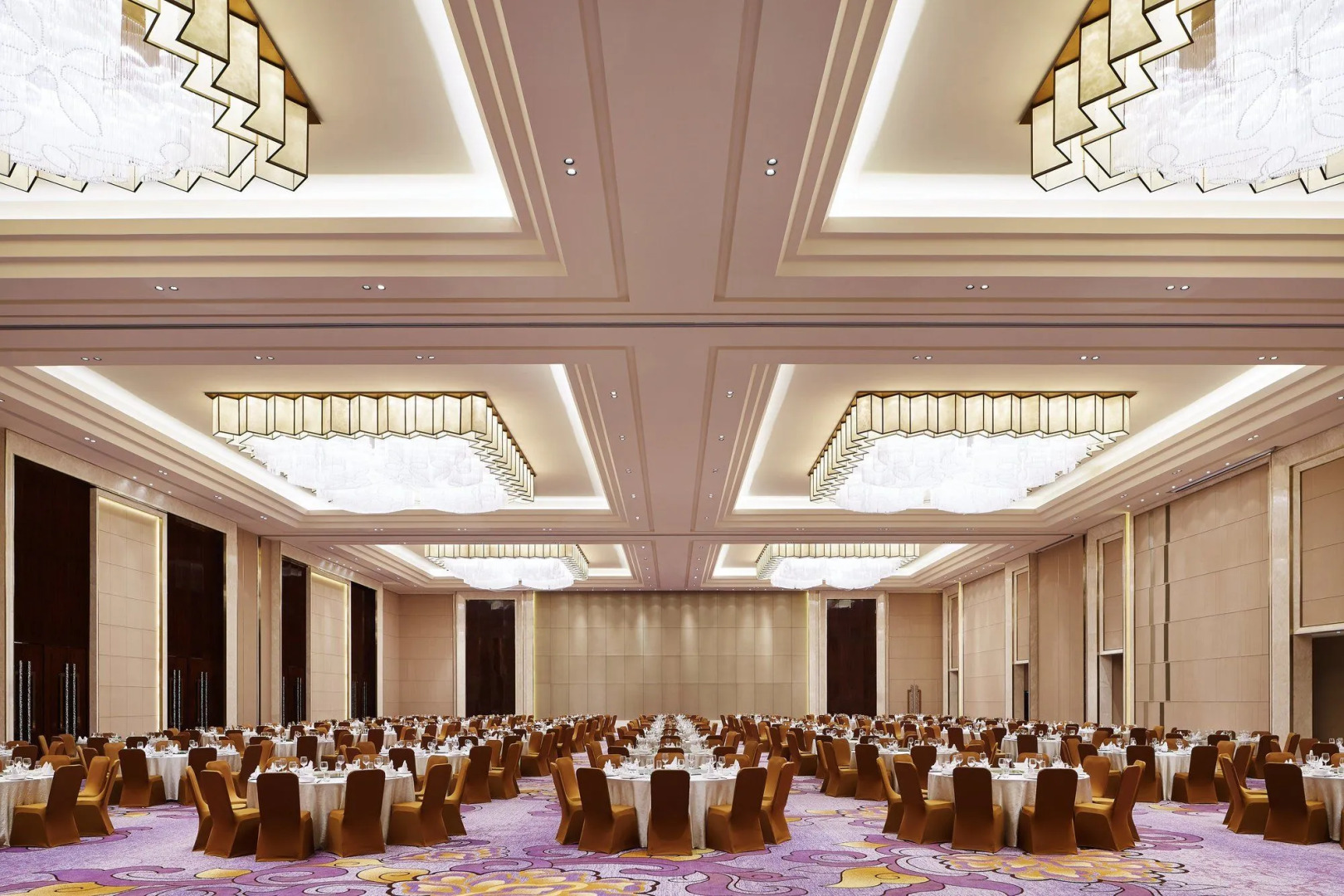 Sheraton Harbin Xiangfang Hotel