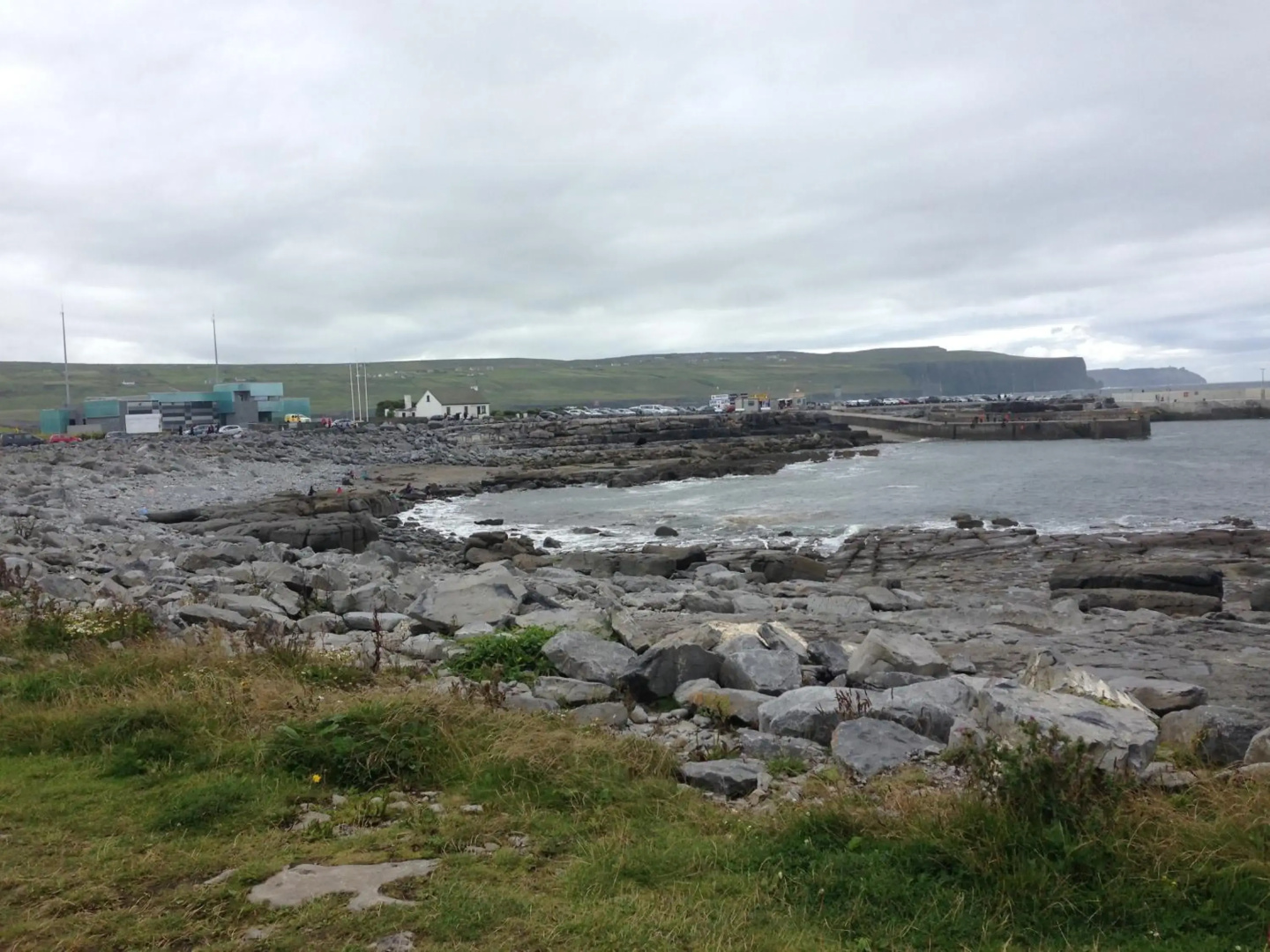 Teach Beag Cois Tra