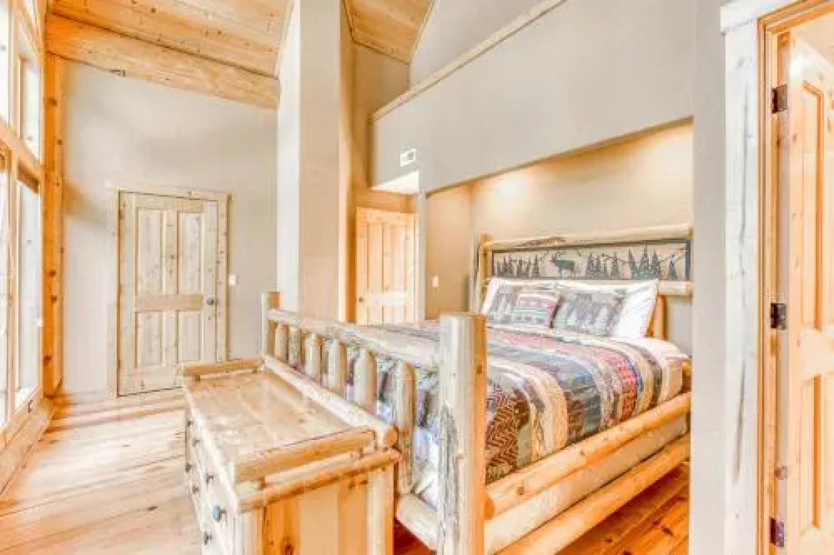 Skiing Bear Chalet