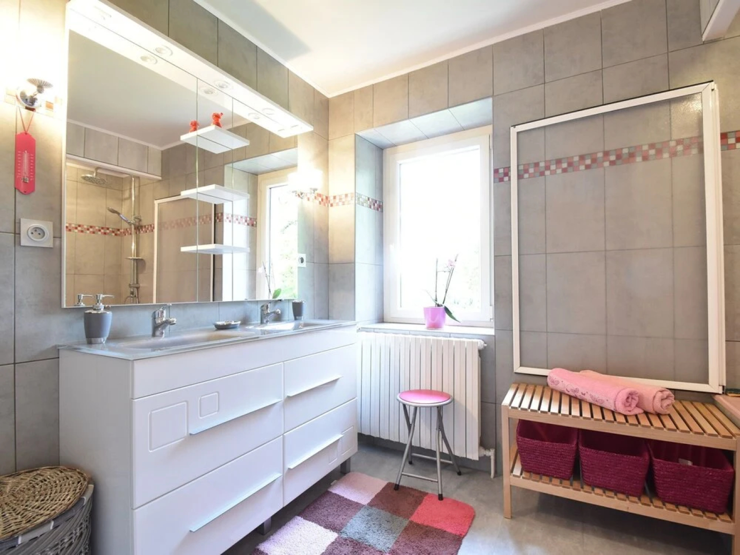 Cozy Holiday Home in Villefranche-du-Perigord with TV