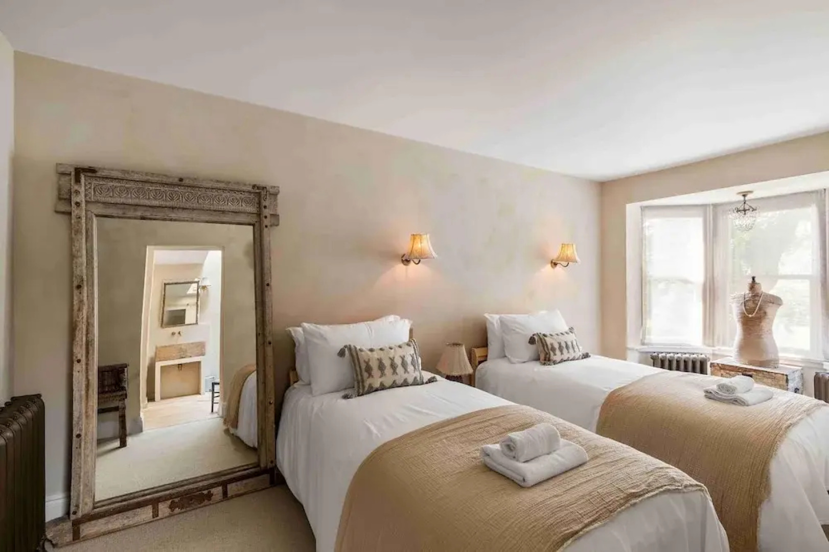 Sanctuary House With Parking By My Getaways