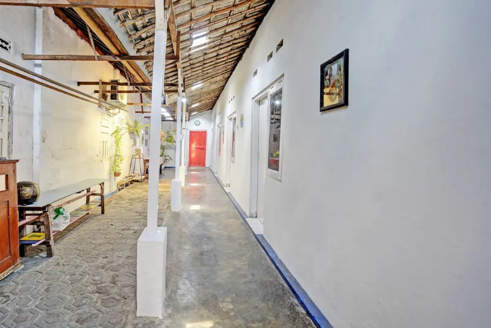 OYO Life 92921 Omaya Kost Syariah