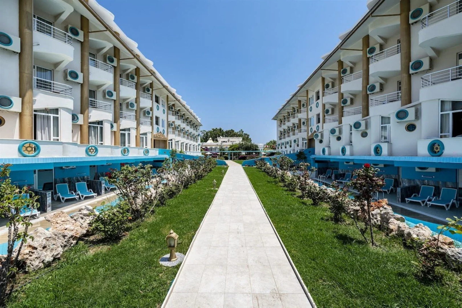Отель Miarosa Kemer Beach