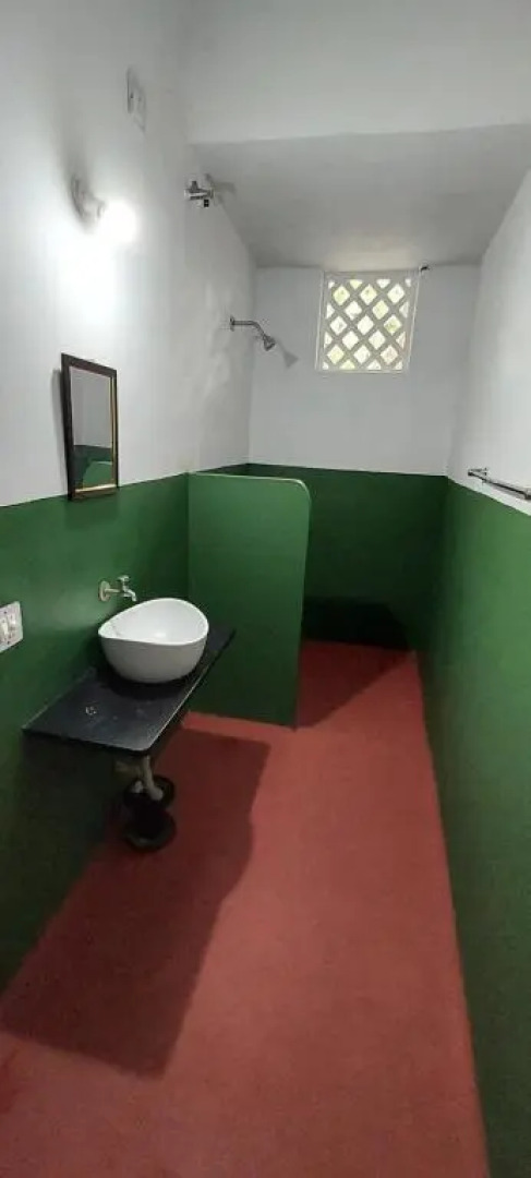 NESTO Beach Villa - 2 Bedroom Private Holiday Home