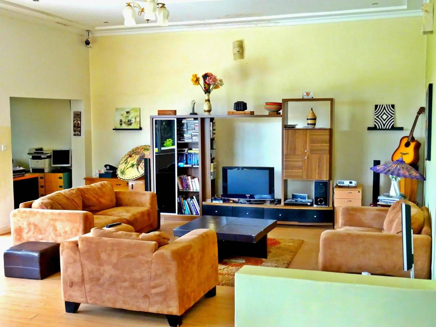 Yambi Guesthouse