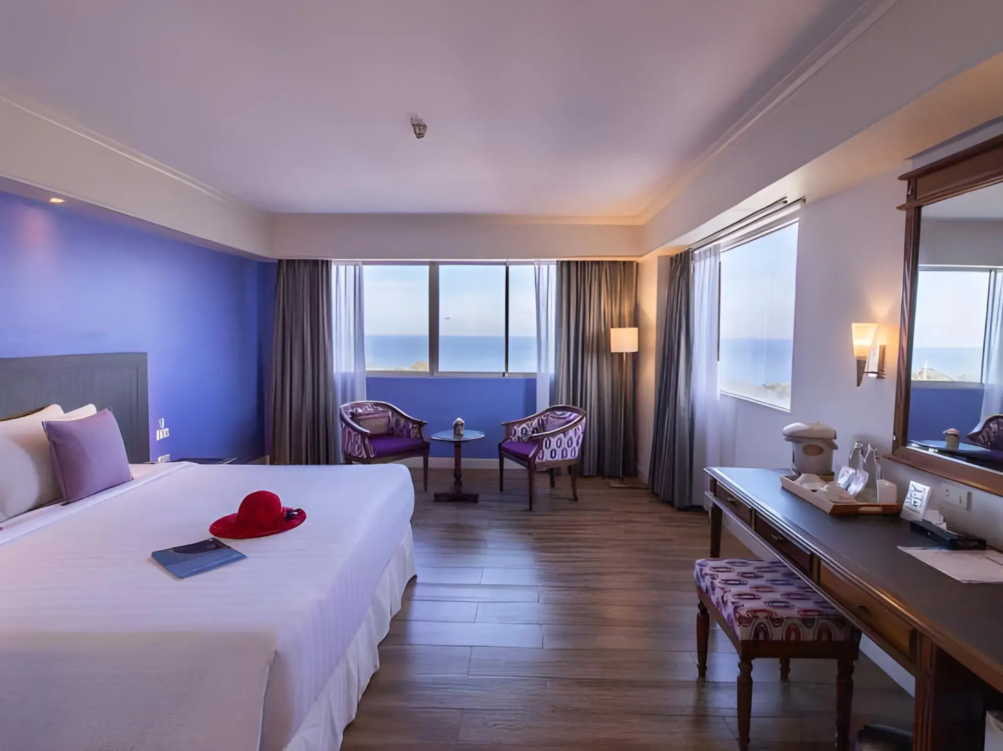 Hua Hin Grand Hotel And Plaza