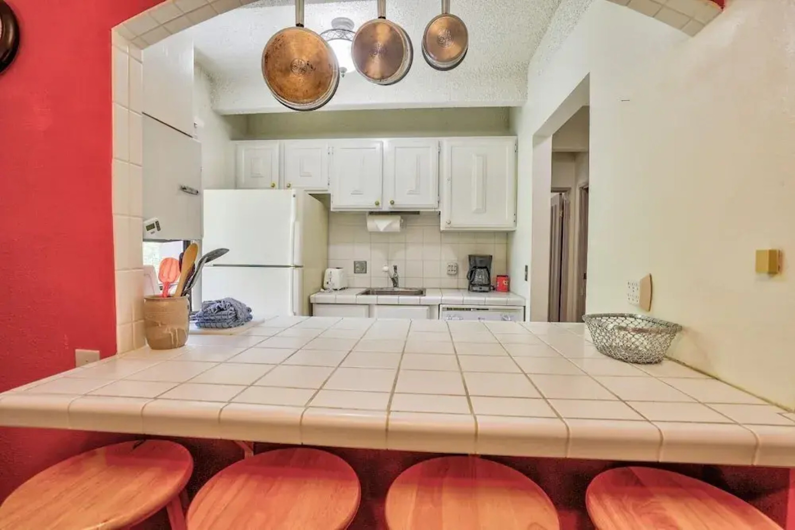 Ten Mile Island 2 Bd Plus Den - 3 Br condo by RedAwning