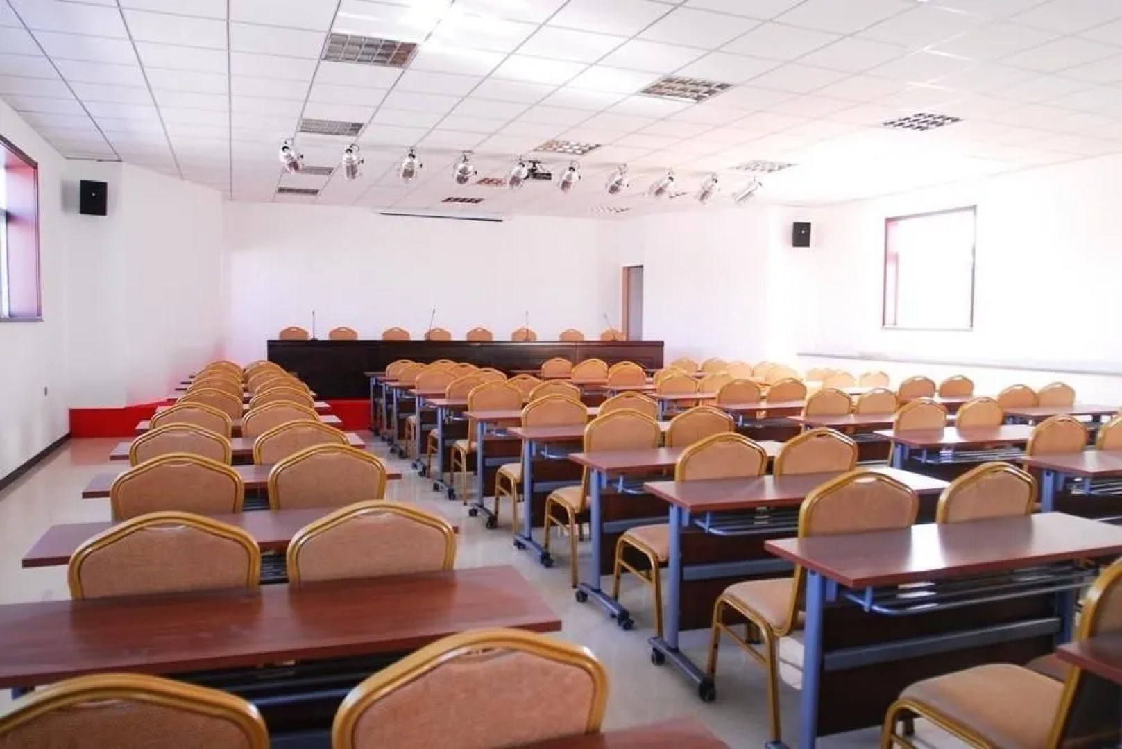 Chengde Yiyuan Hotel