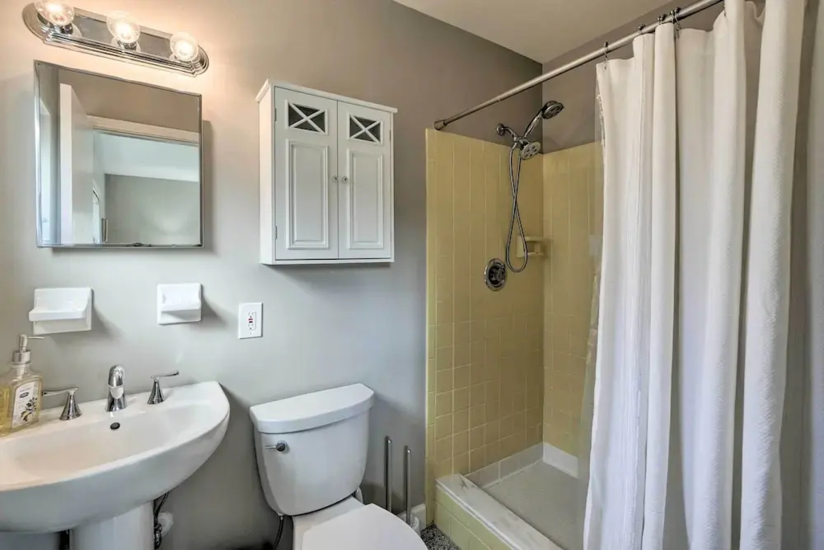 Tampa Home Near Boat Ramp ~ 10 Mi to Dtwn!