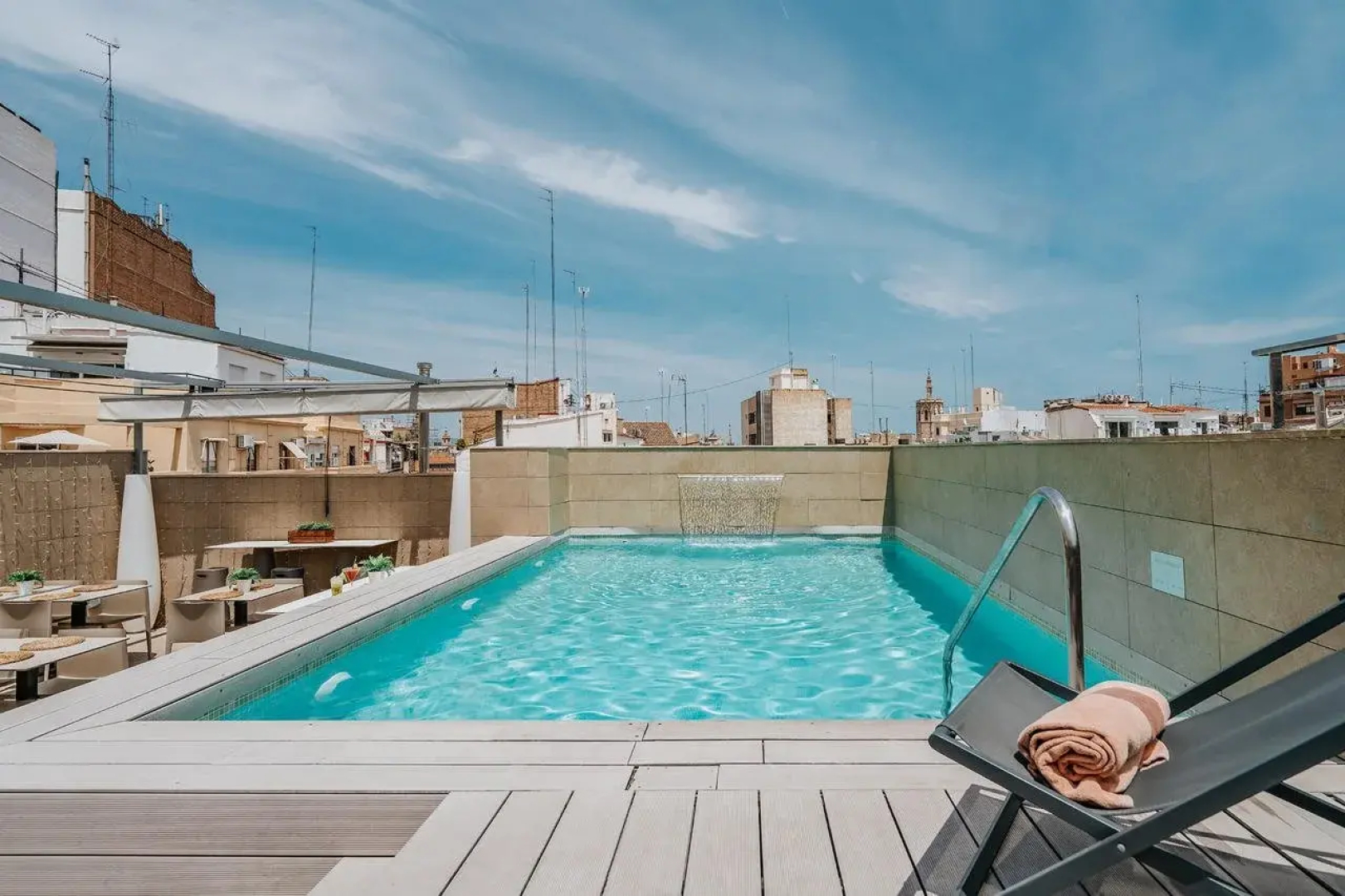 Vincci Mercat Hotel