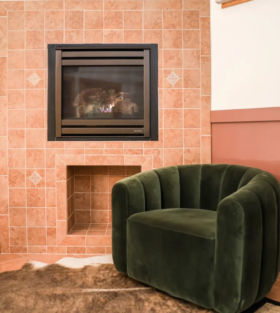 Outland Chalet & Suites Great Smoky Mountains