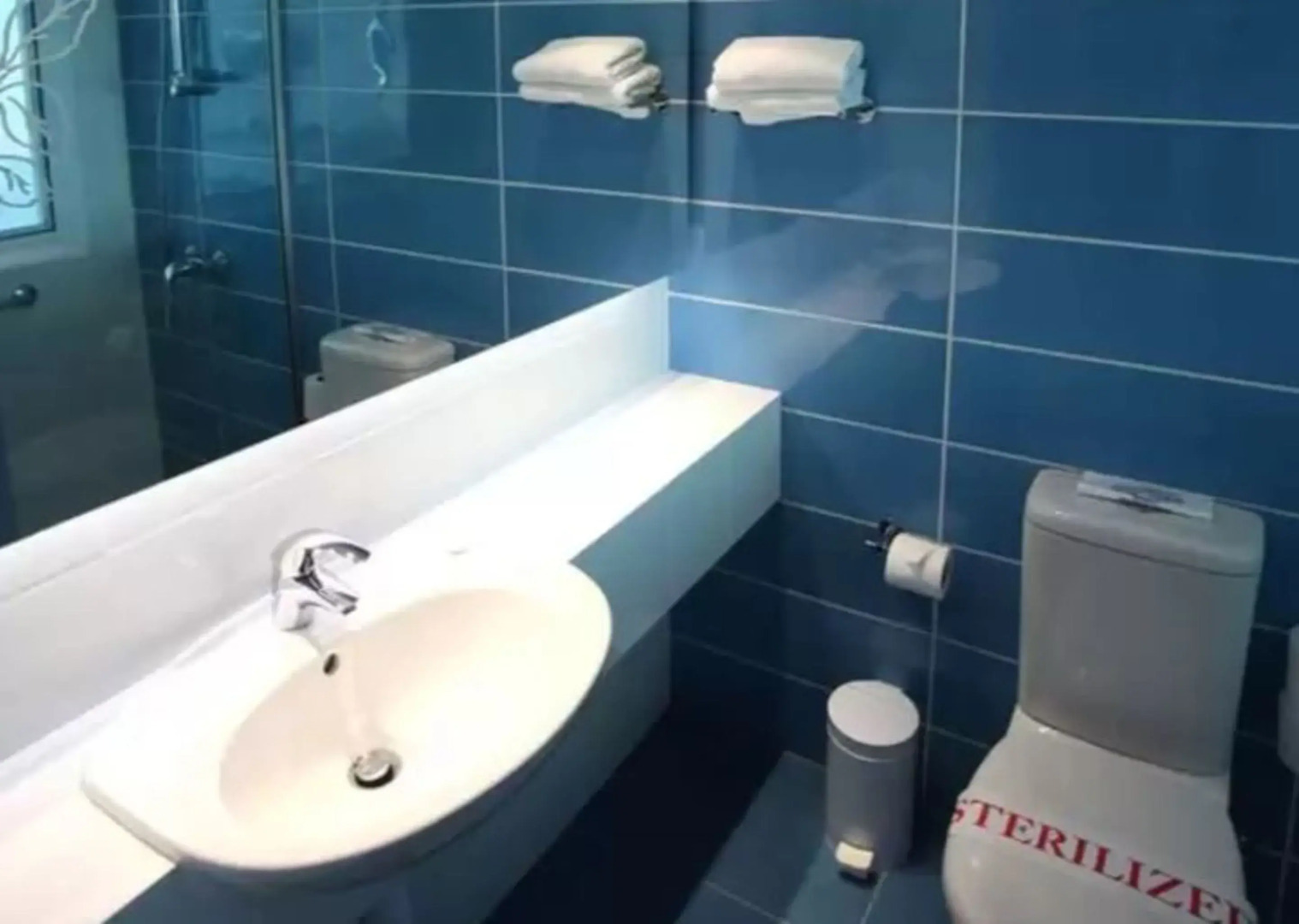 Anonymous Beach Hotel - Adults Only