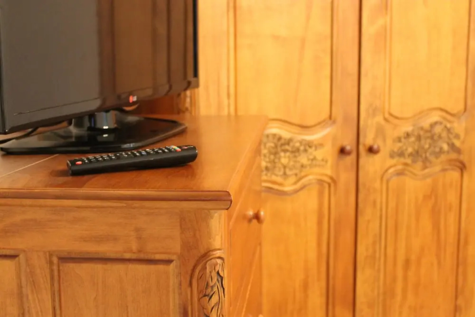 One - Seaview Apartment