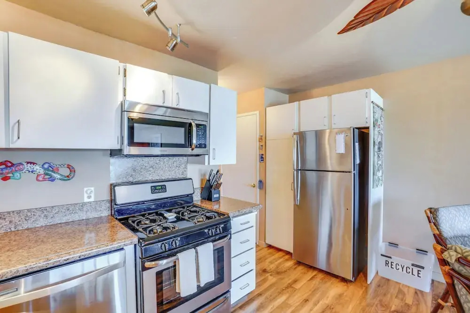 Kaunakakai Condo w/ Private Lanai & Ocean Views!