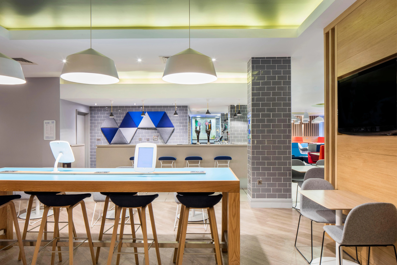 Holiday Inn Express Belfast City by IHG