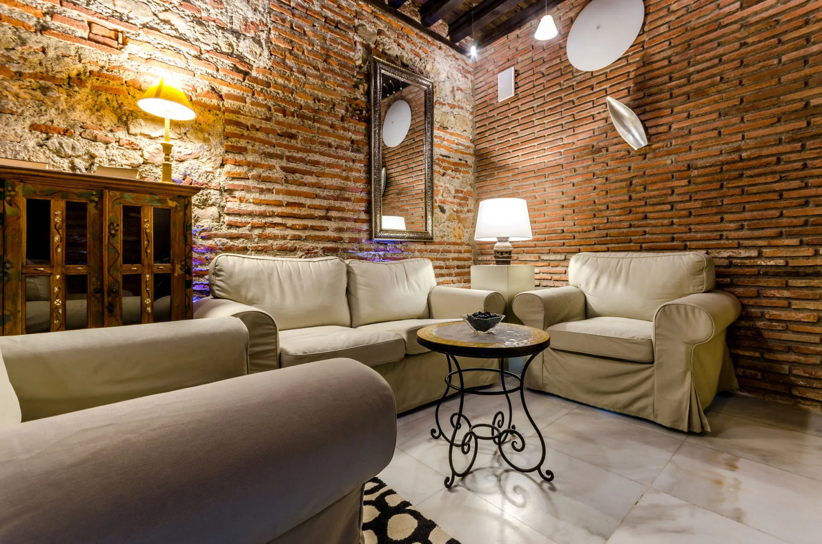 Hotel YIT Abentofail