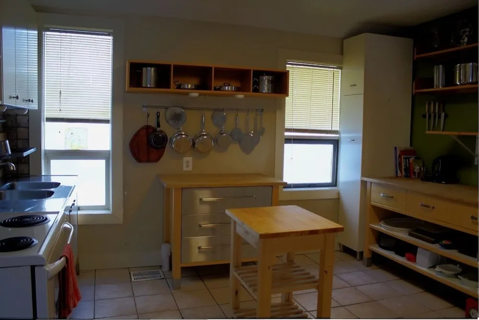 Snowshoe Pete's Mountain Retreat