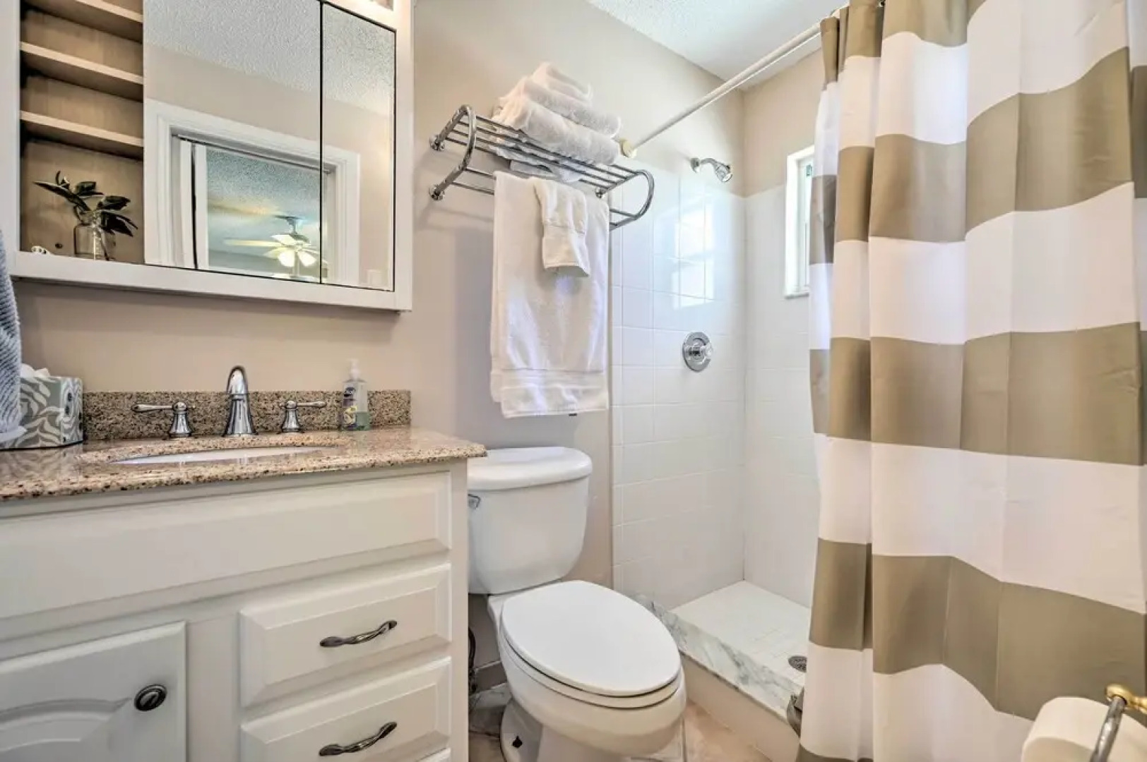 Canalfront New Port Richey Home w/ Boat Dock!