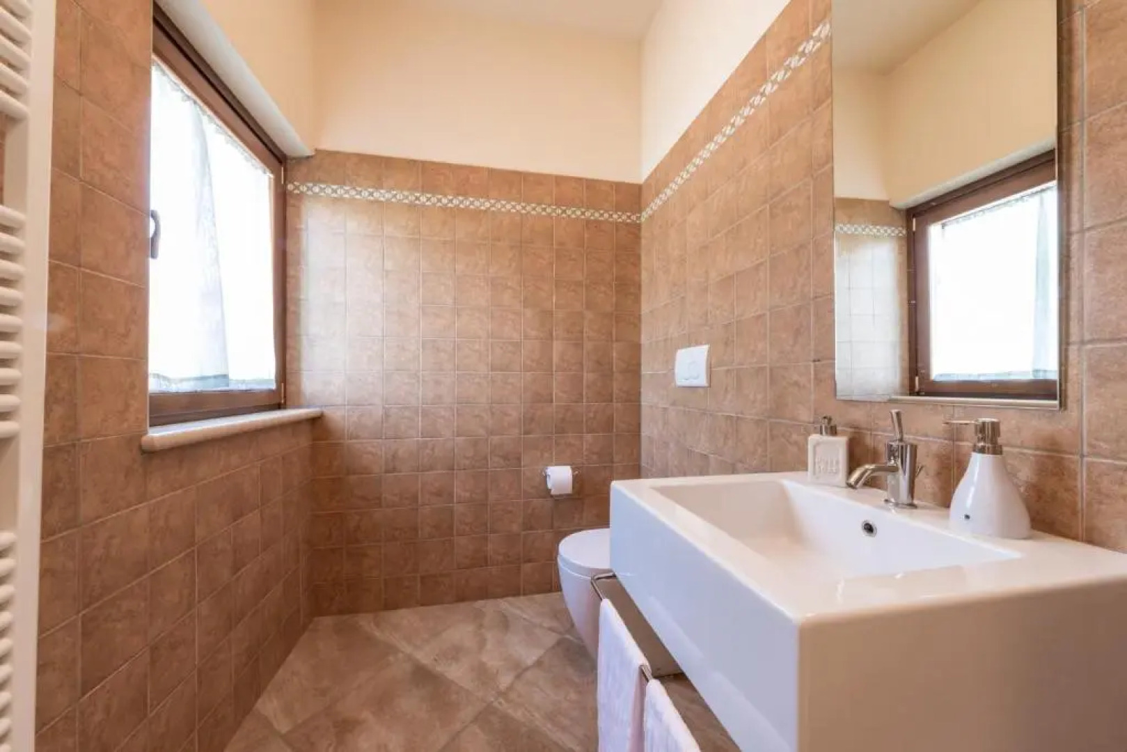 Casale Rosy 6 2 in Offida