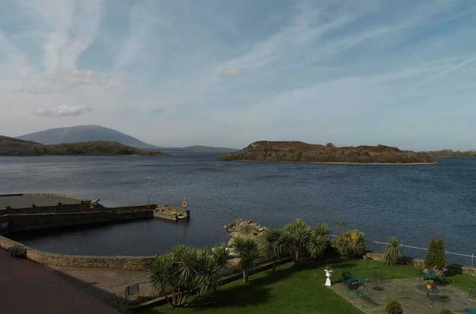 Pontoon Bridge Hotel