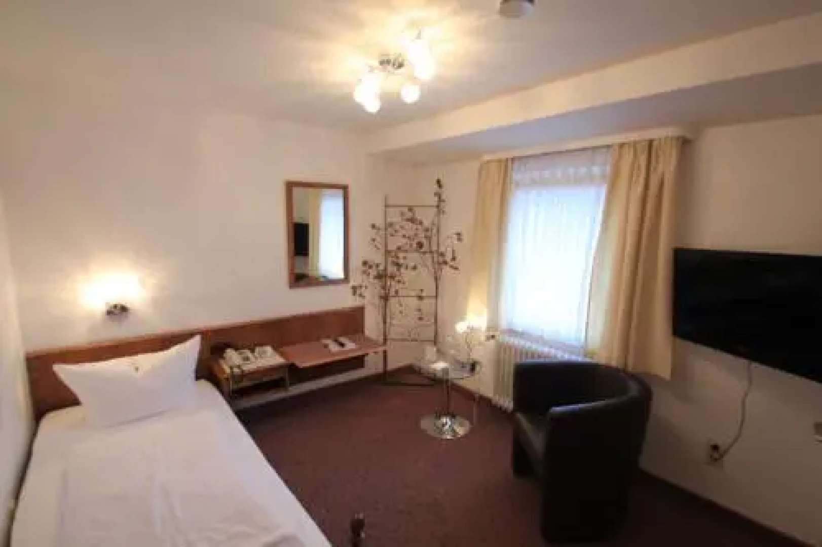 Landgasthof - Hotel Dorflinde