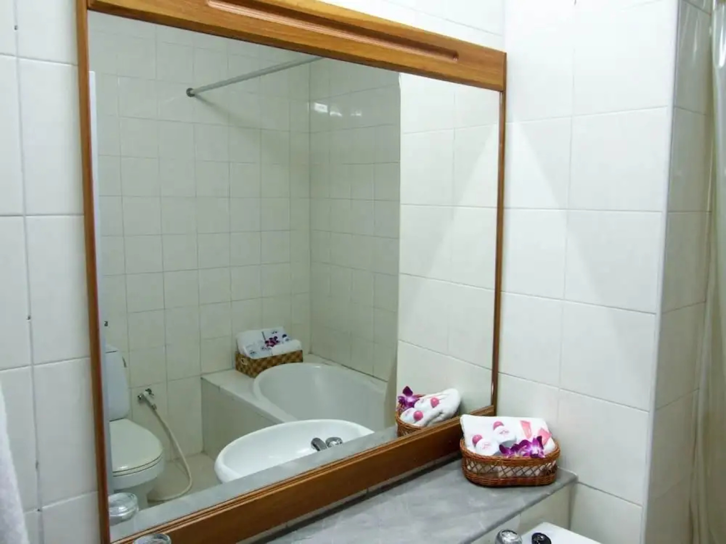 Sakol Grand Palace Hotel