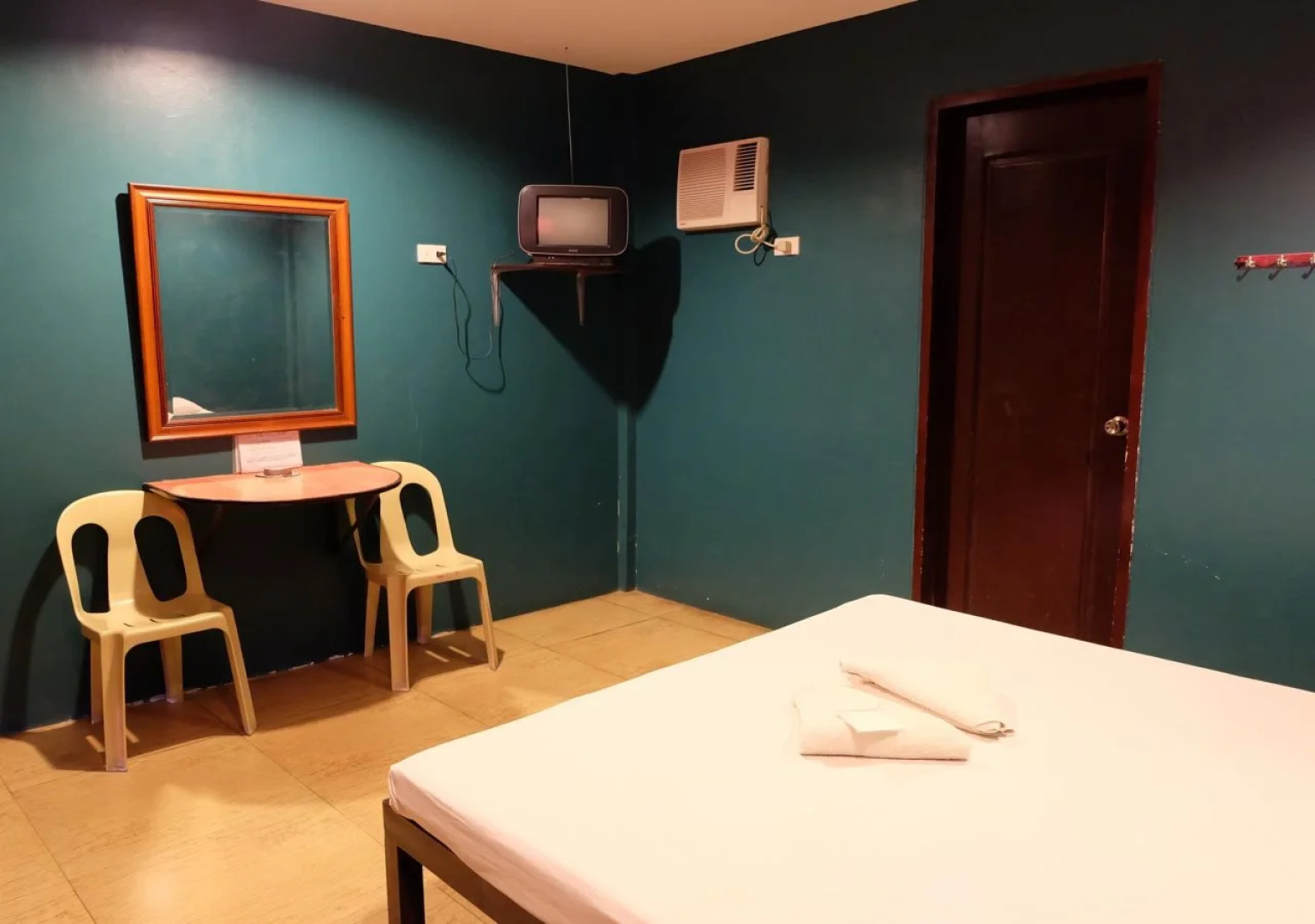 Mactan Golden Motel