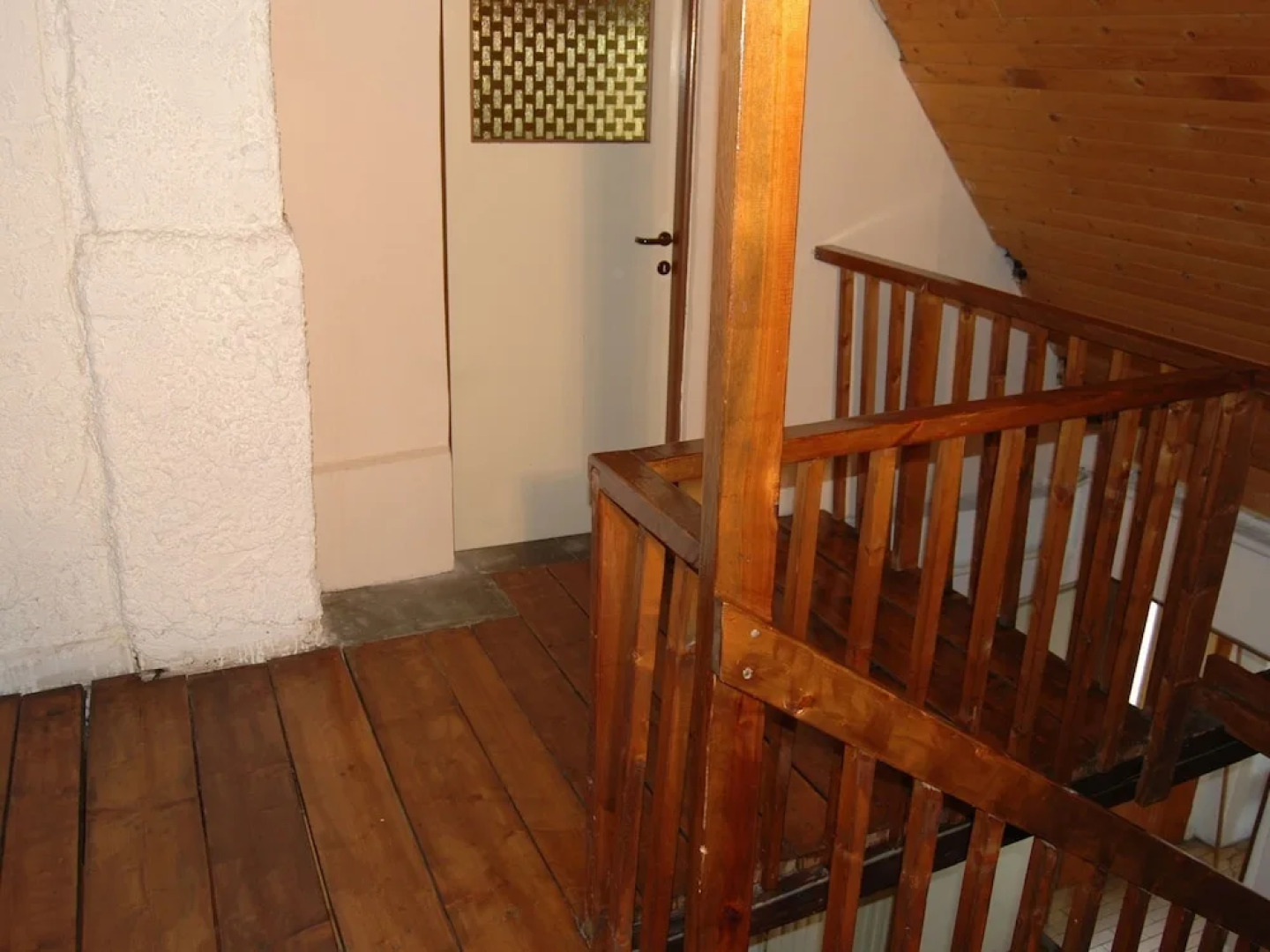 Authentic Log Cabin With Fireplace Only 300M To The Ski Slope Unobstructed View