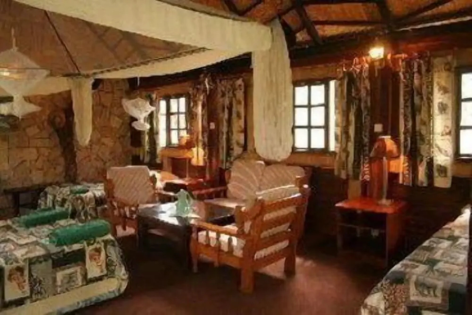 The Tree Lodge at Sikumi