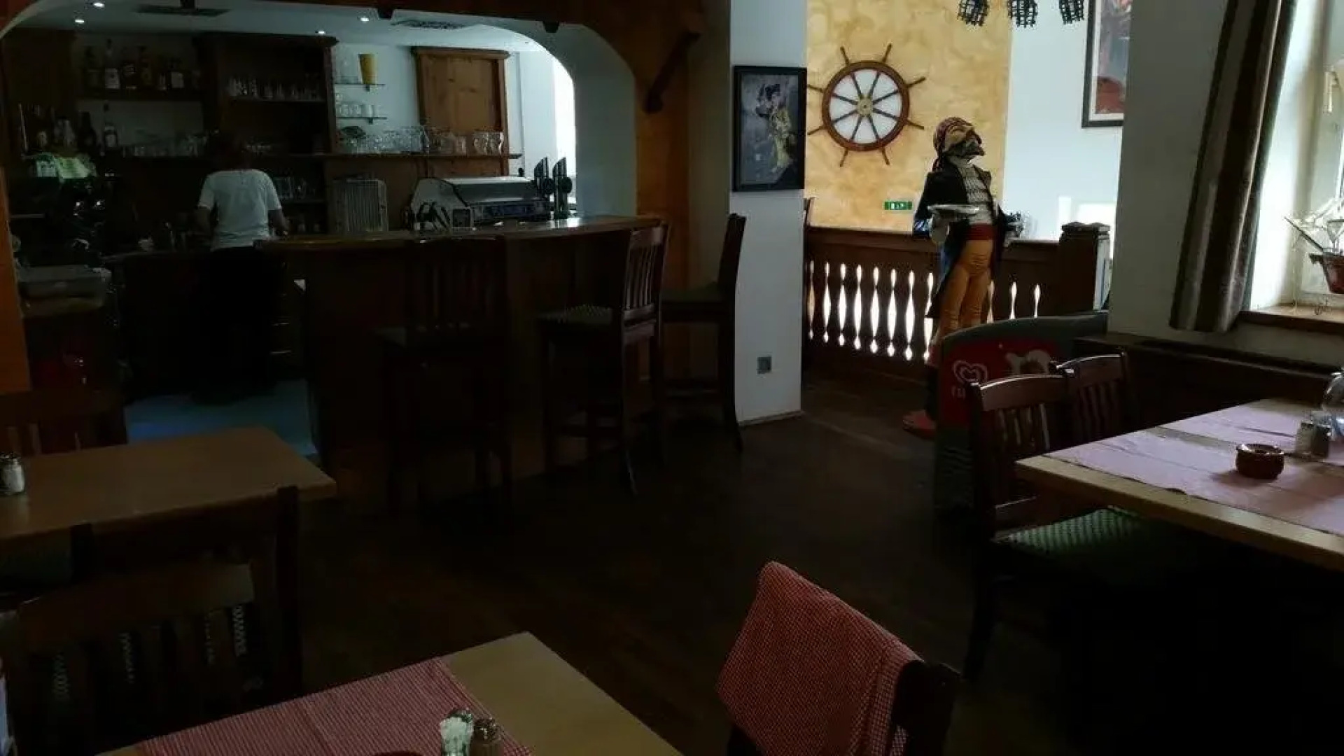 el pirata motel Hainburg