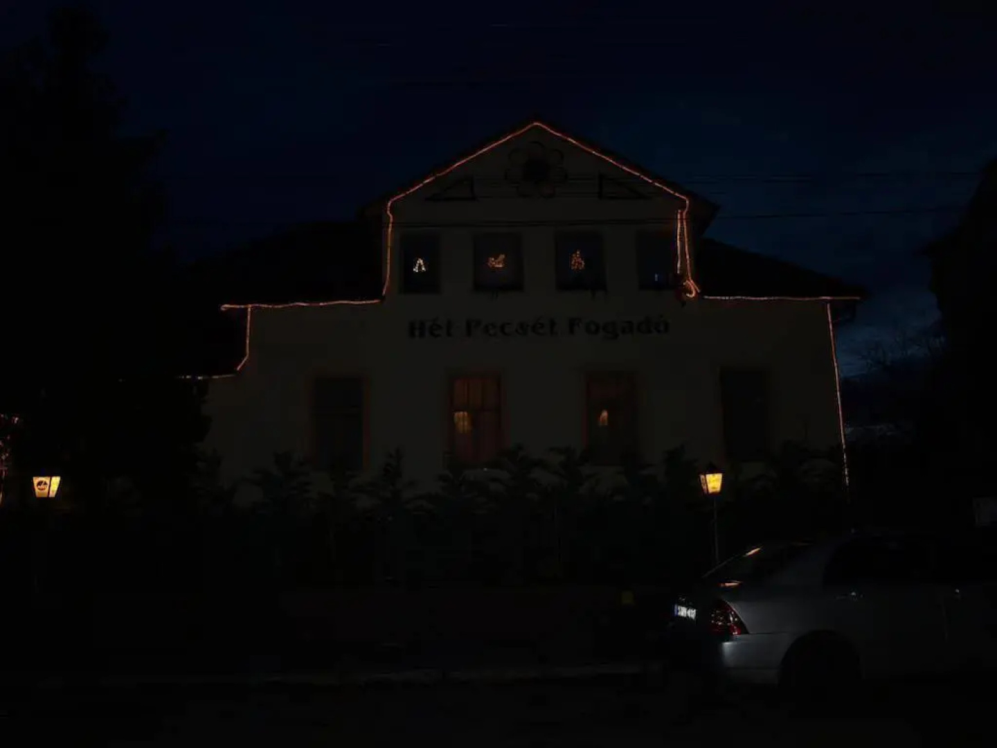 Hét Pecsét Fogadó Étterem