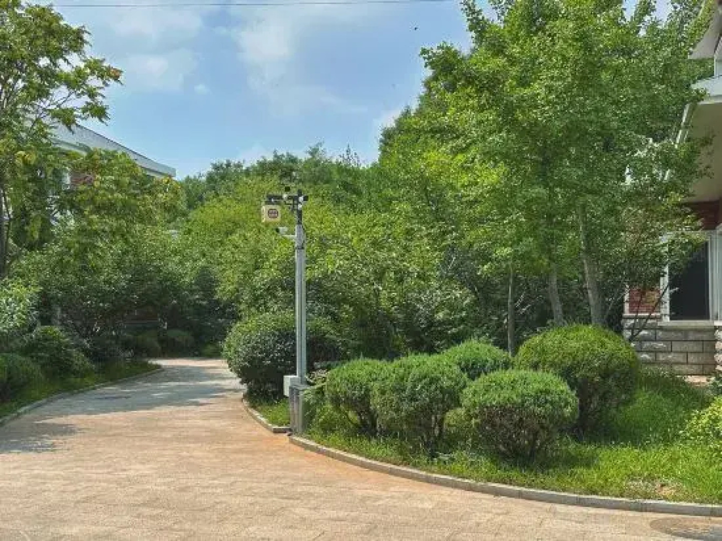 Gaizhou Yujingshan Hot Spring Garden Hotel