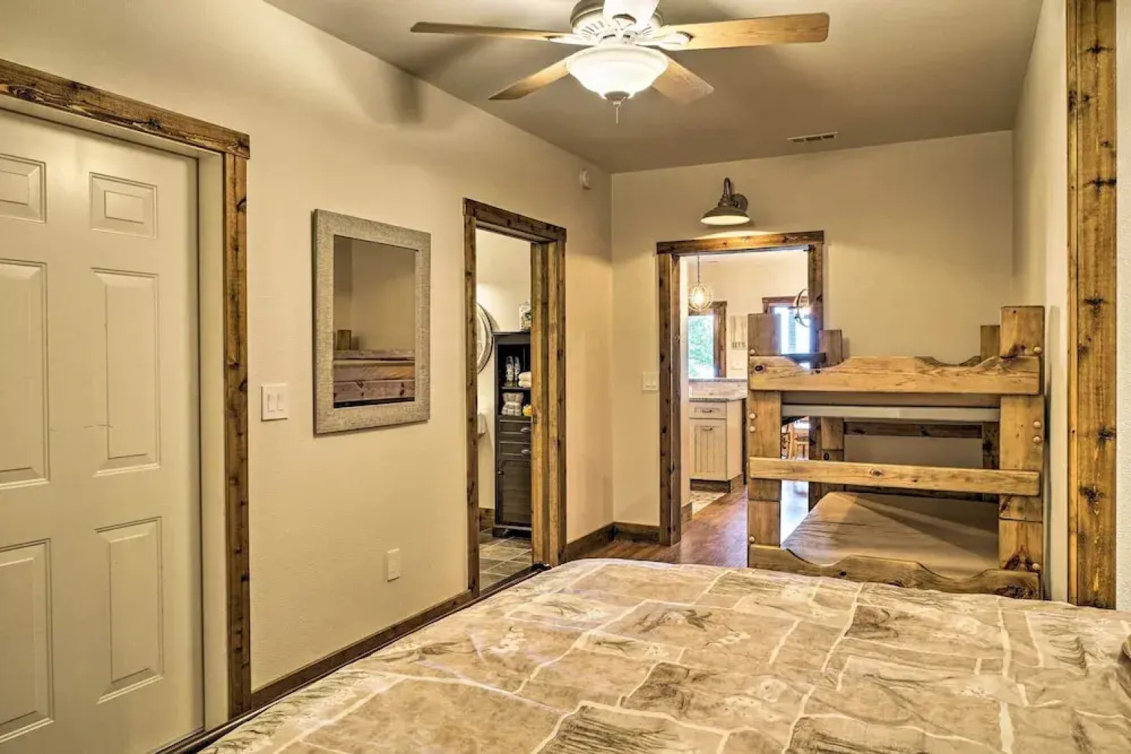 Beaver Lake Retreat w/ Lake Access & Fire Pit!