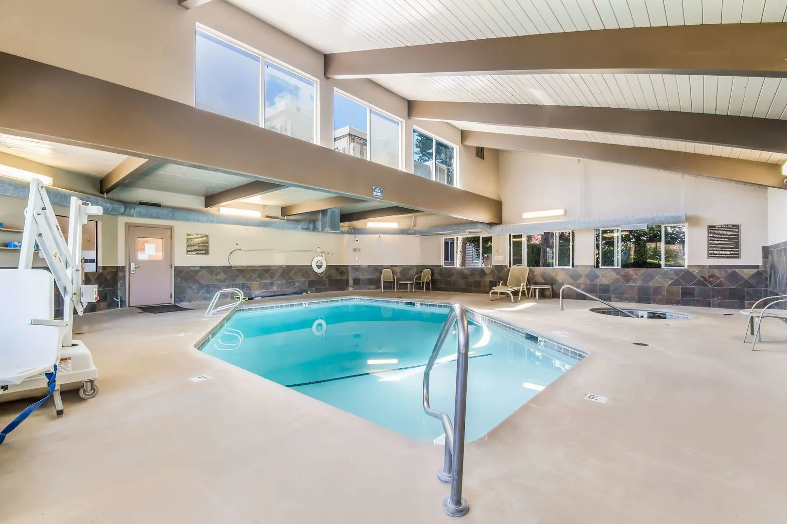 Red Lion Inn & Suites Vancouver