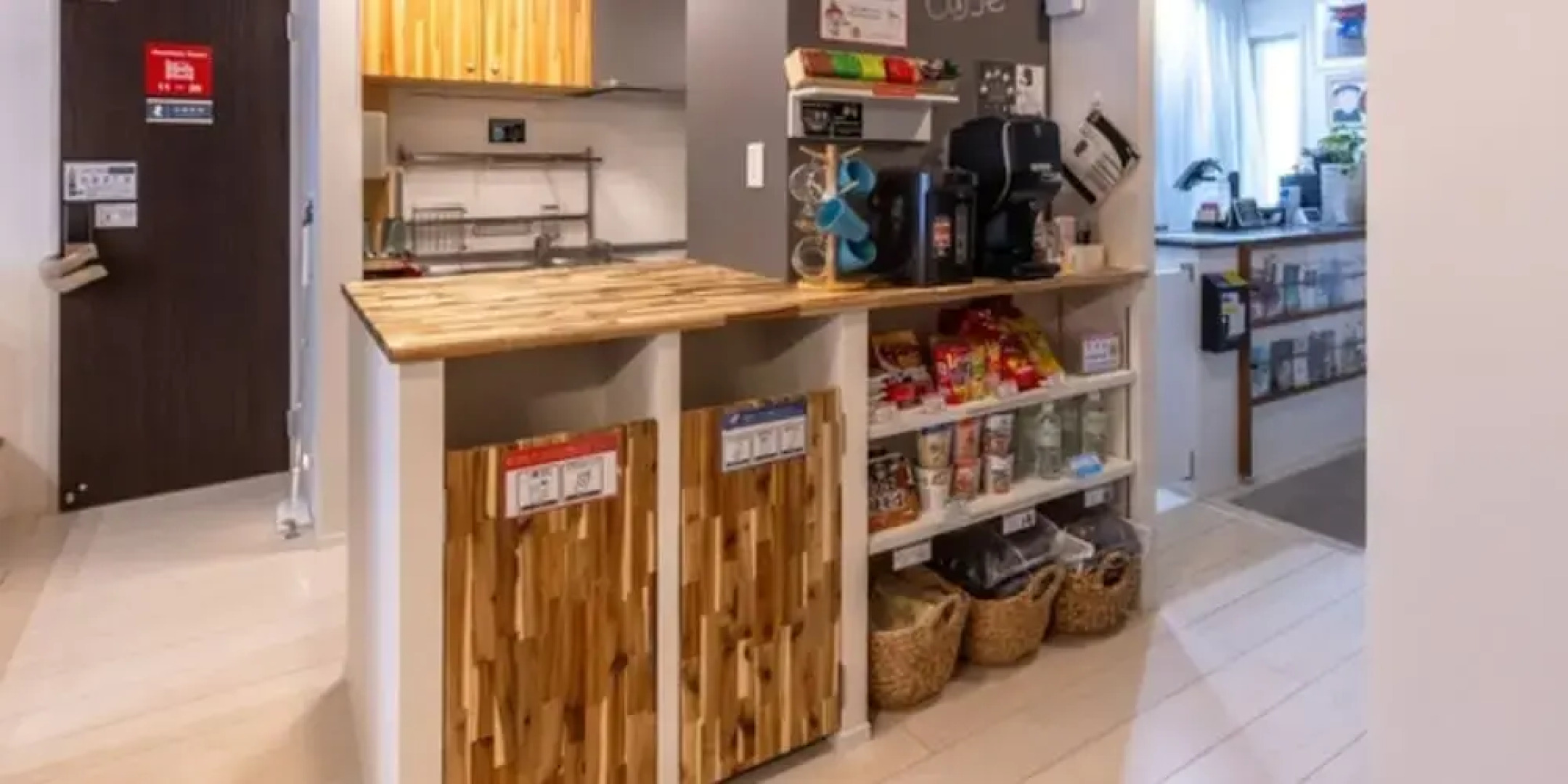 Guest House Gifuhashima COCONE - Hostel