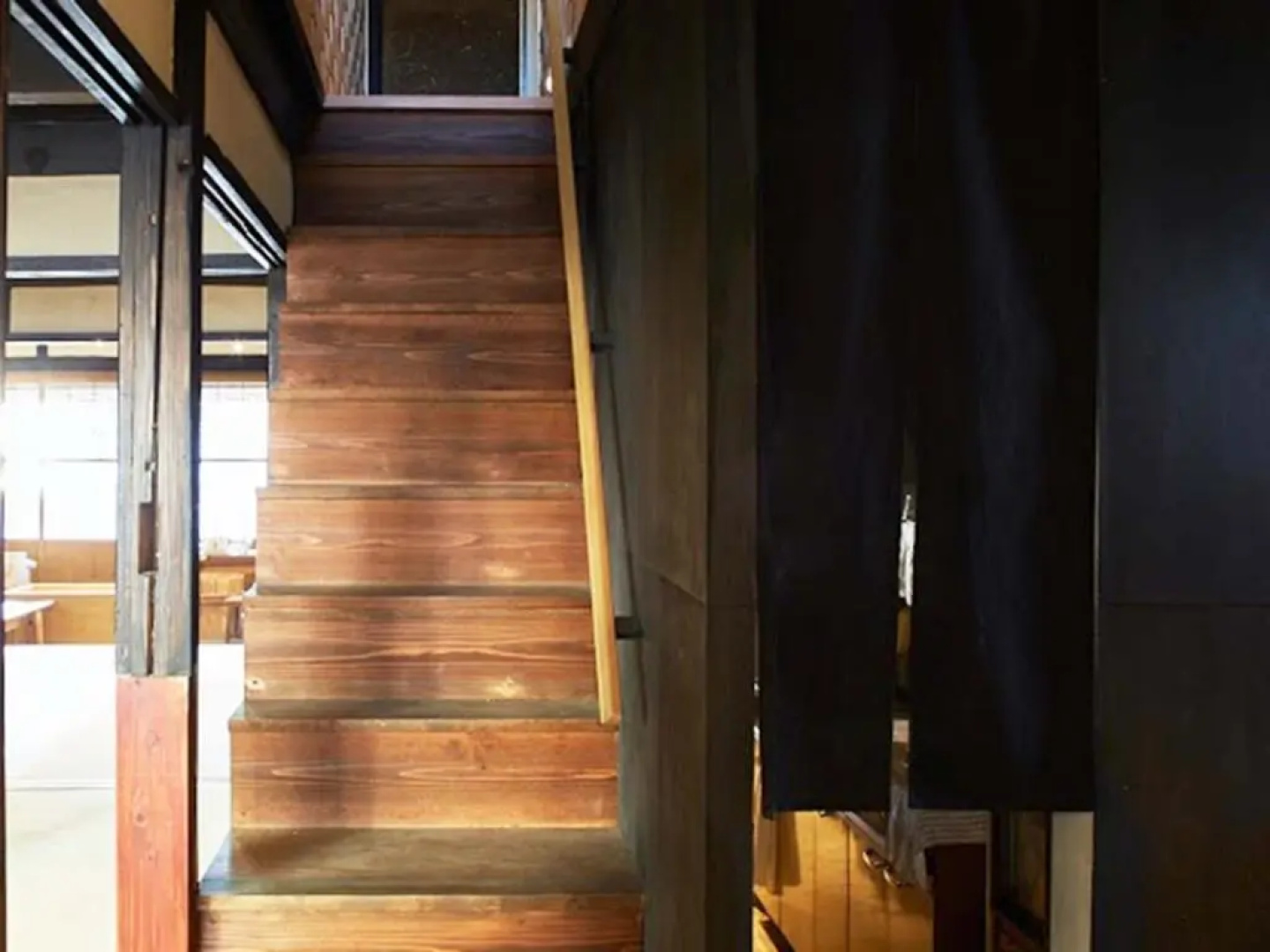The hostel & Tatami bar UCHIKOBARE