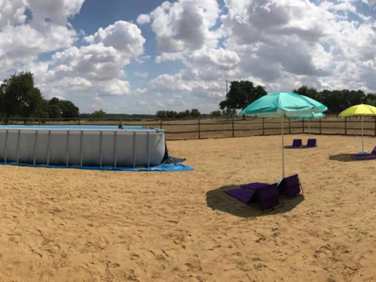 Tasteful Holiday Home in Sormery With Swimming Pool