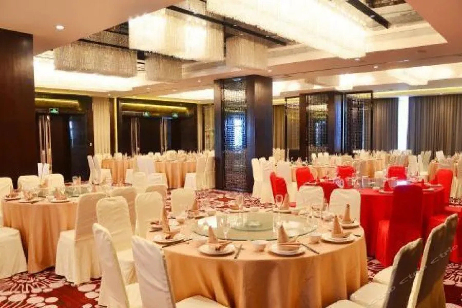 Ningbo East Harbour Hotel